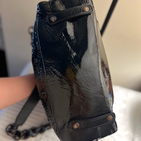 Coach Madison Black Patent Leather Bag 🖤 - Picture 8 of 15